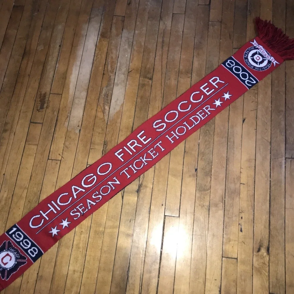 Chicago Fire 2008 Soccer‎ Scarf (10-years)